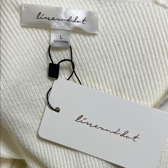 🐑🦙🐏NWT Line & Dot Women's White Sweater - Picture 12 of 13